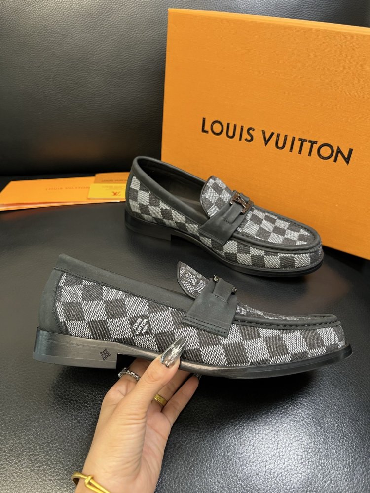 Туфлі шкіряні чоловічі фото 4