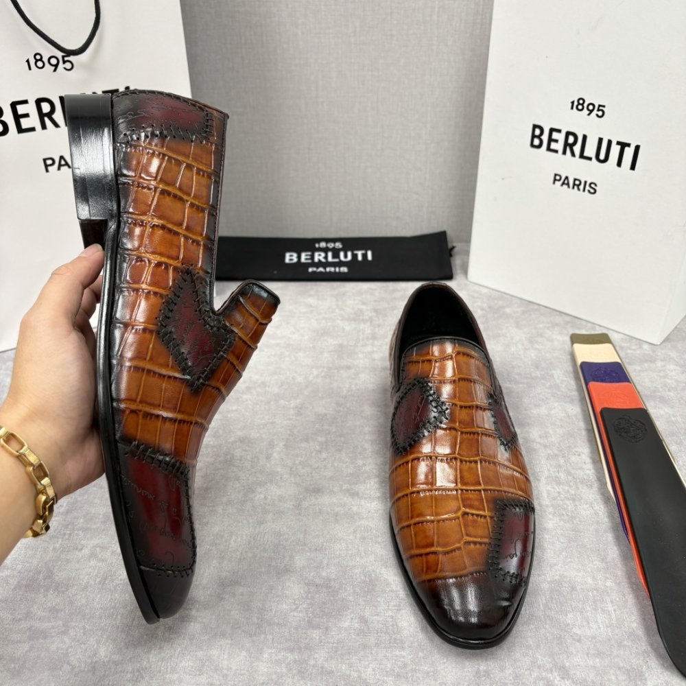 Туфлі шкіряні чоловічі фото 5