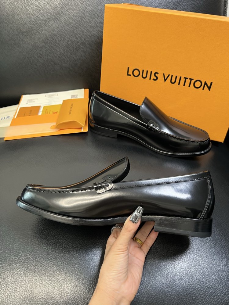 Туфлі шкіряні чоловічі фото 5