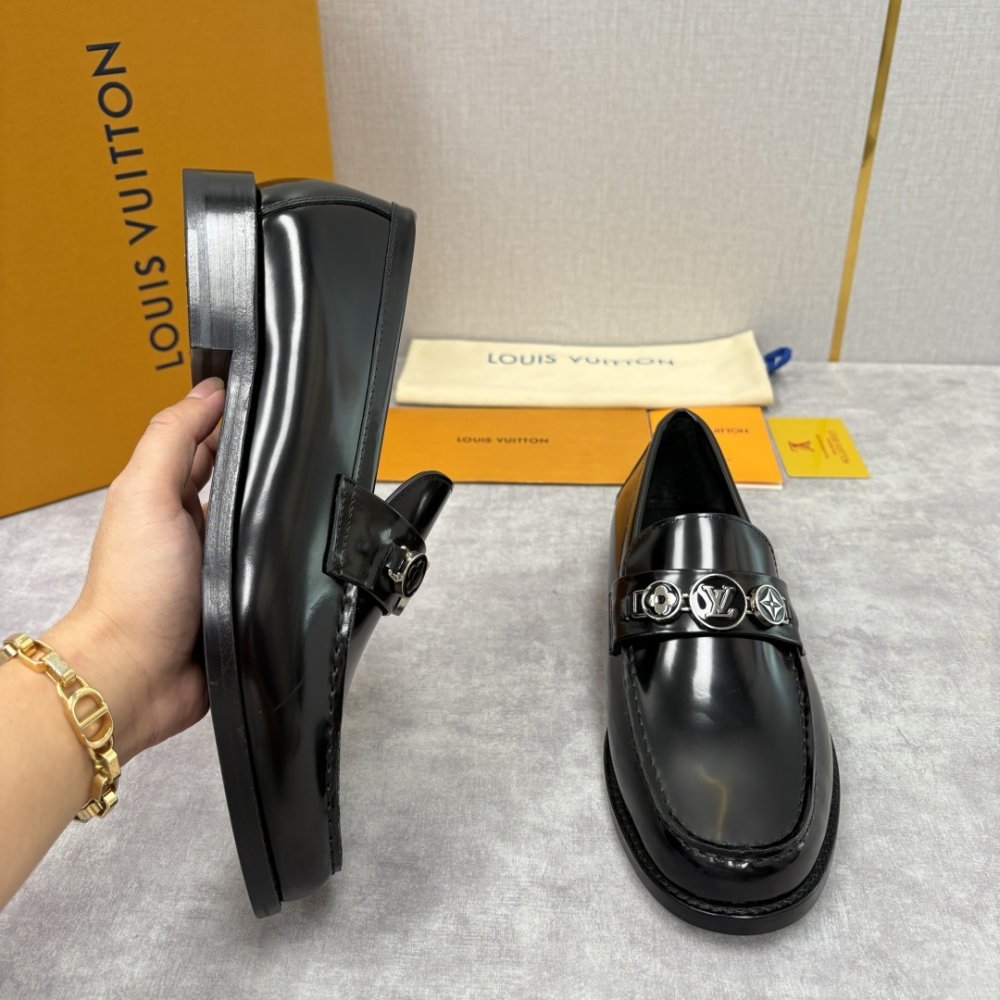 Shoes leather men's фото 5