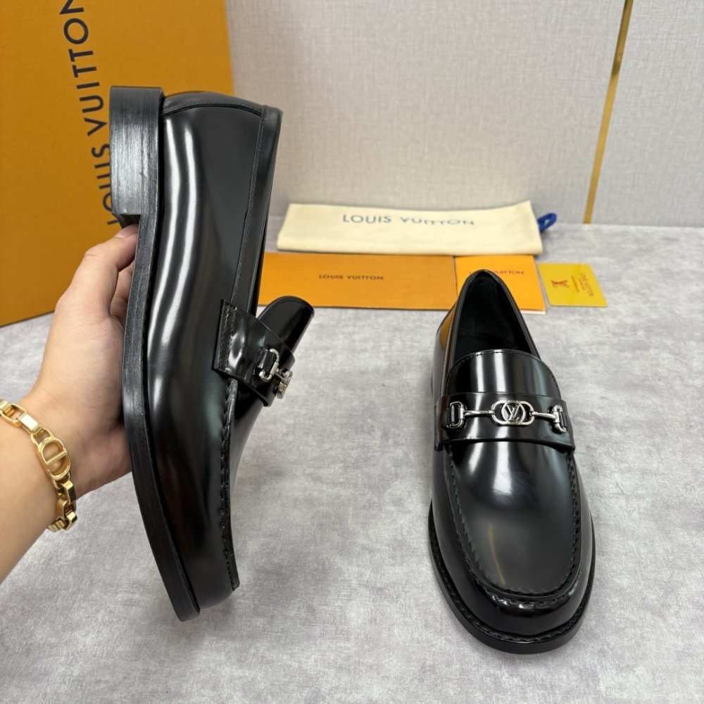 Туфлі шкіряні чоловічі фото 5