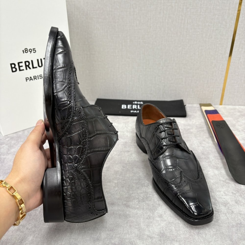 Shoes leather men's фото 7