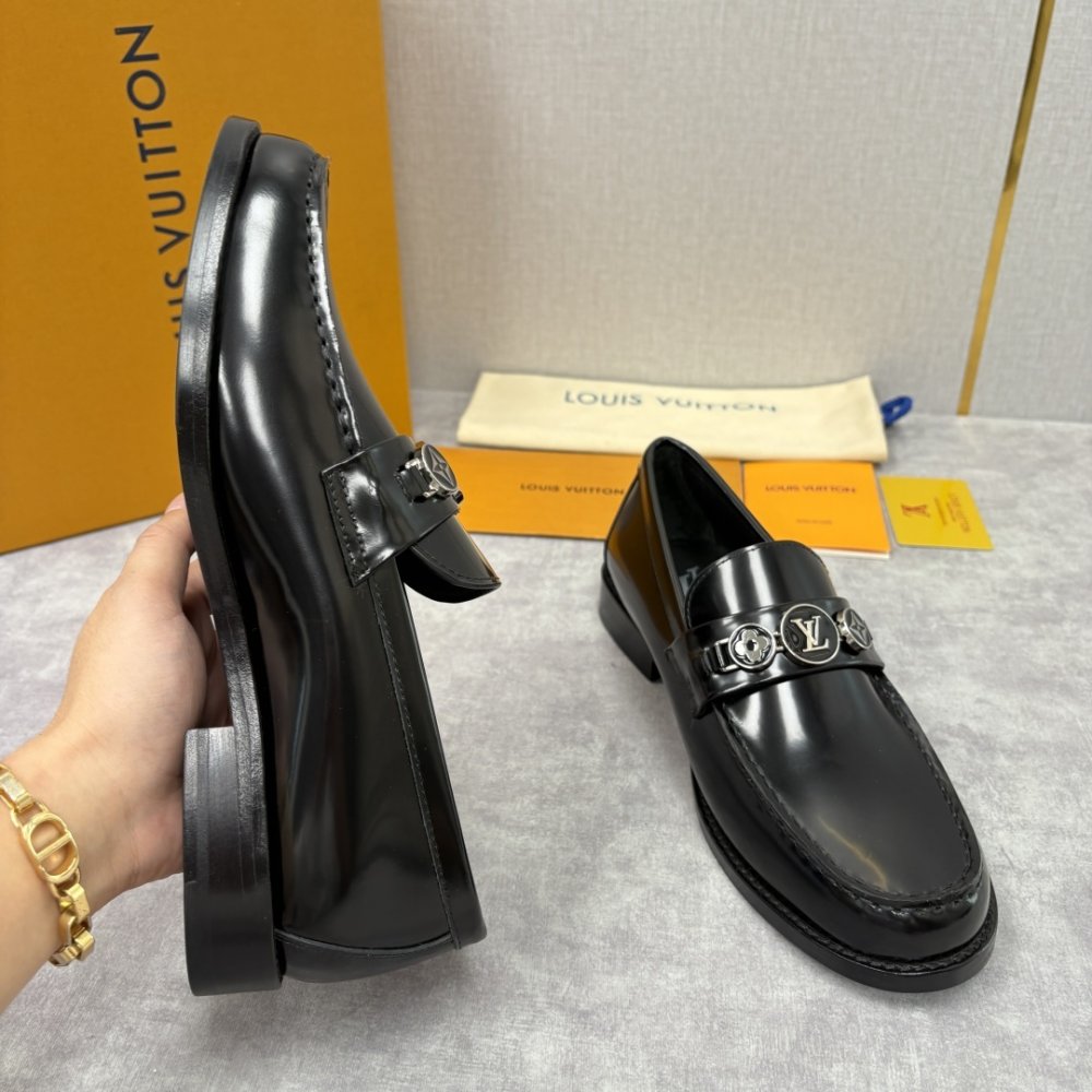 Shoes leather men's фото 7