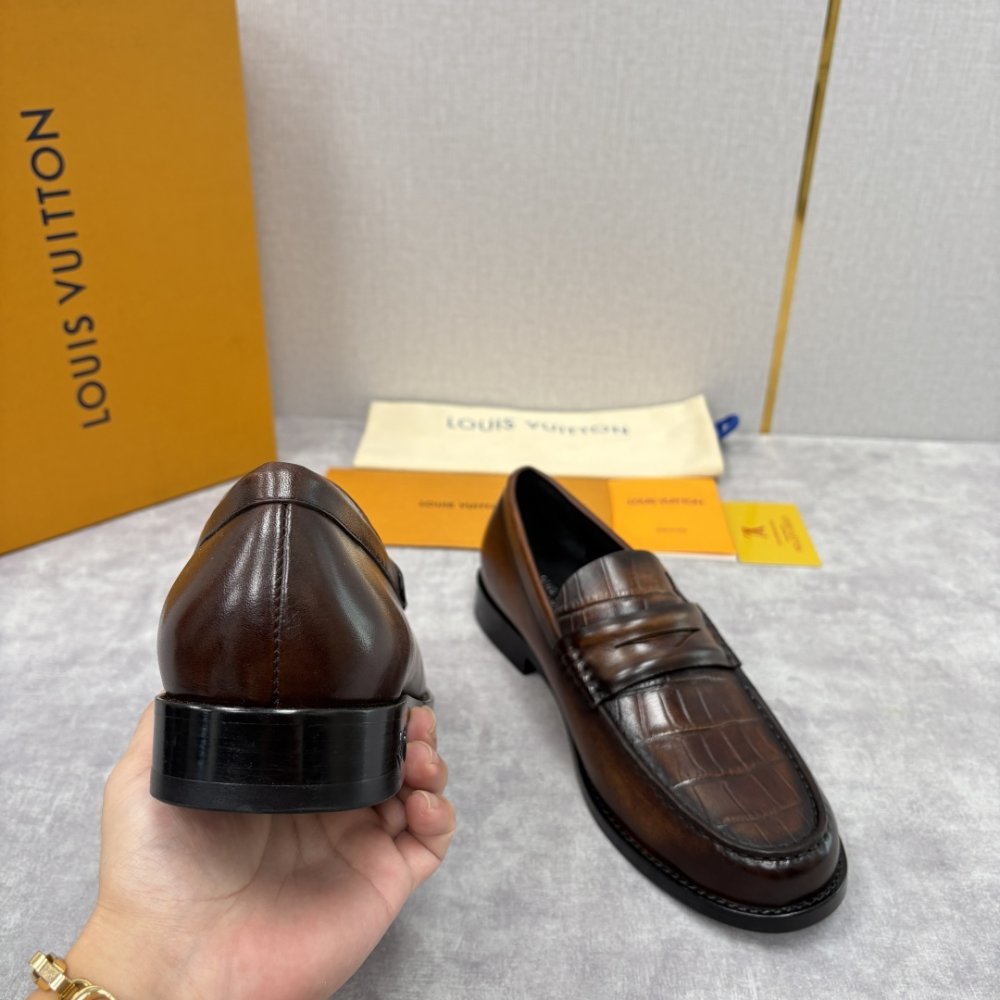 Shoes leather men's фото 8