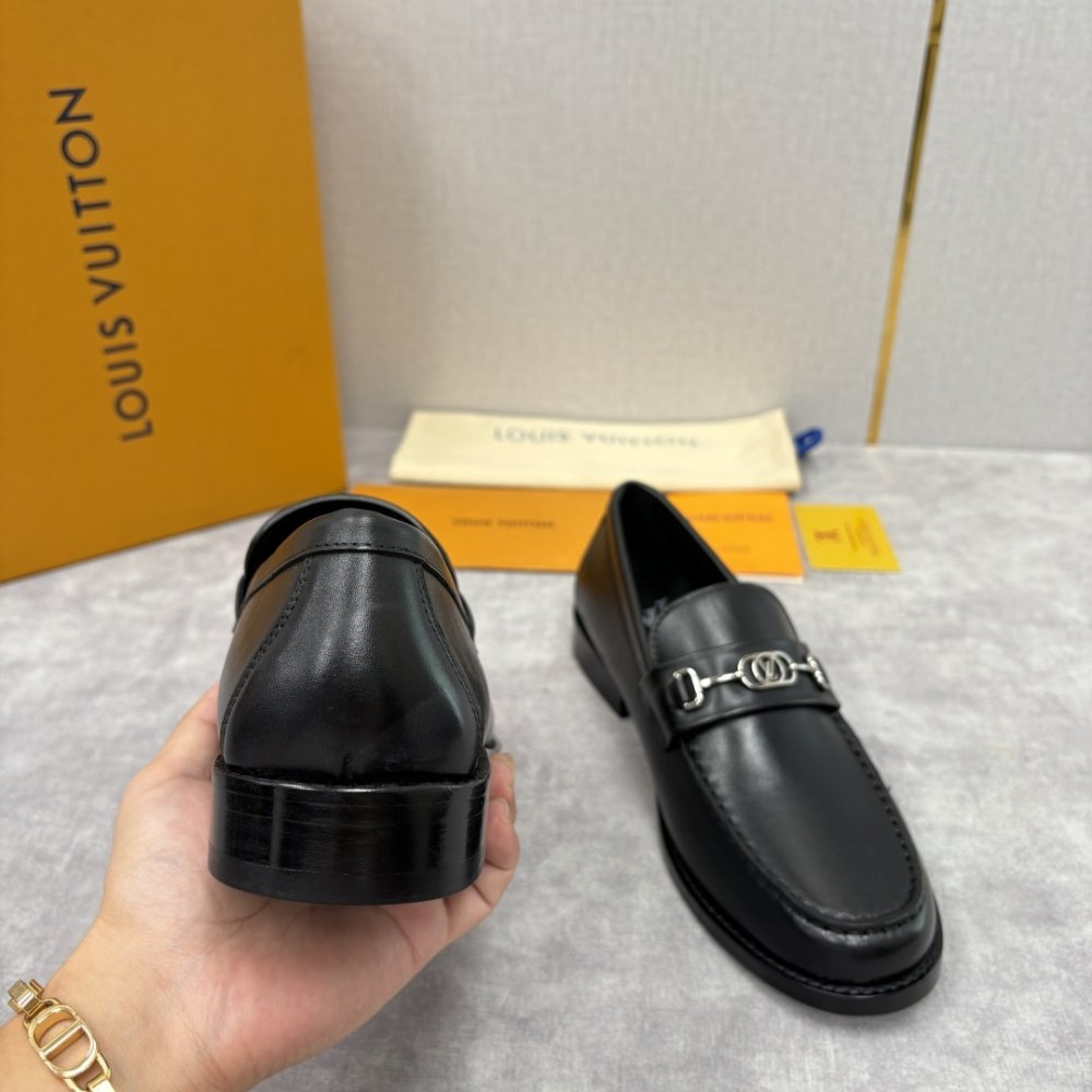 Shoes leather men's фото 8