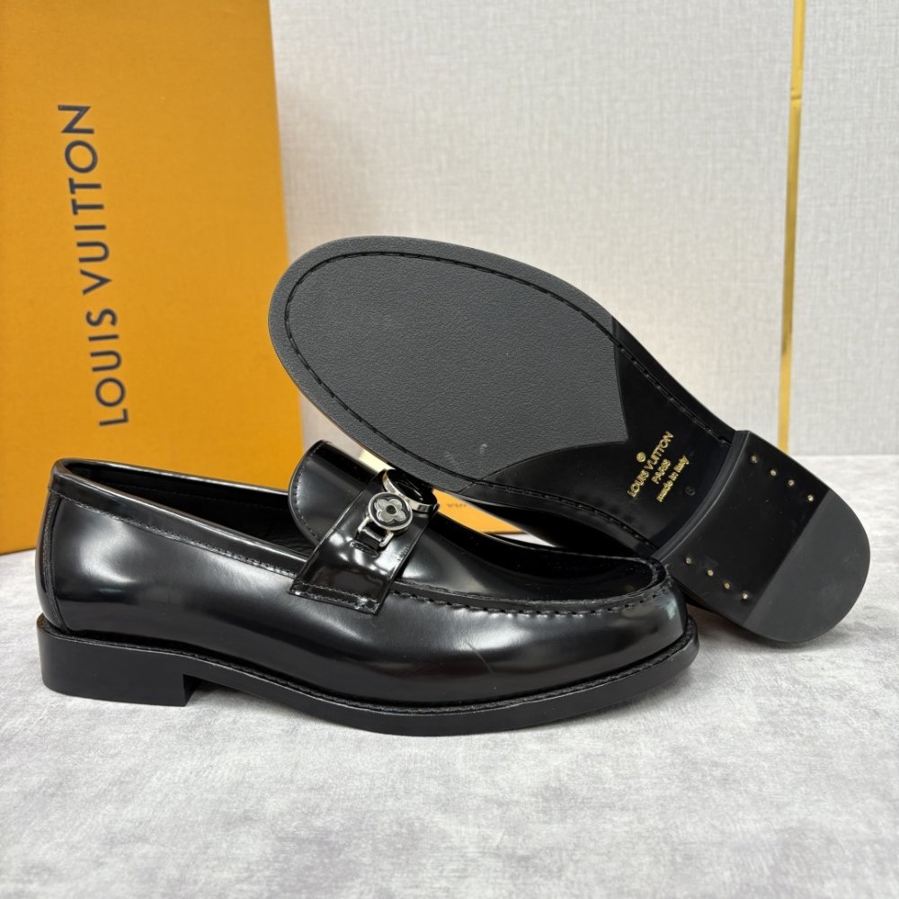 Shoes leather men's фото 9