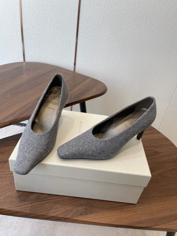 Туфли кожаные на каблуке фото 2