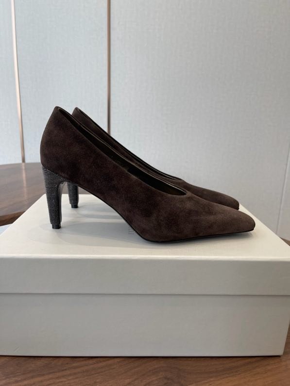 Туфли кожаные на каблуке фото 3