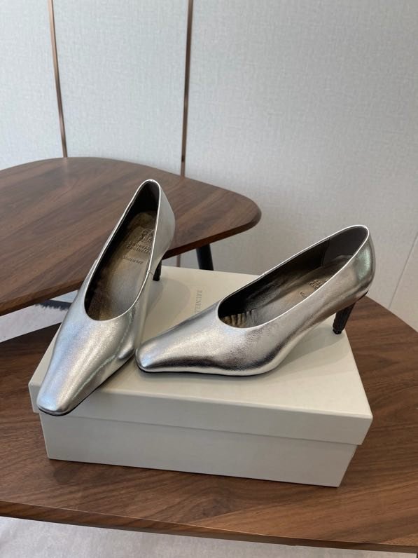 Туфли кожаные на каблуке фото 5