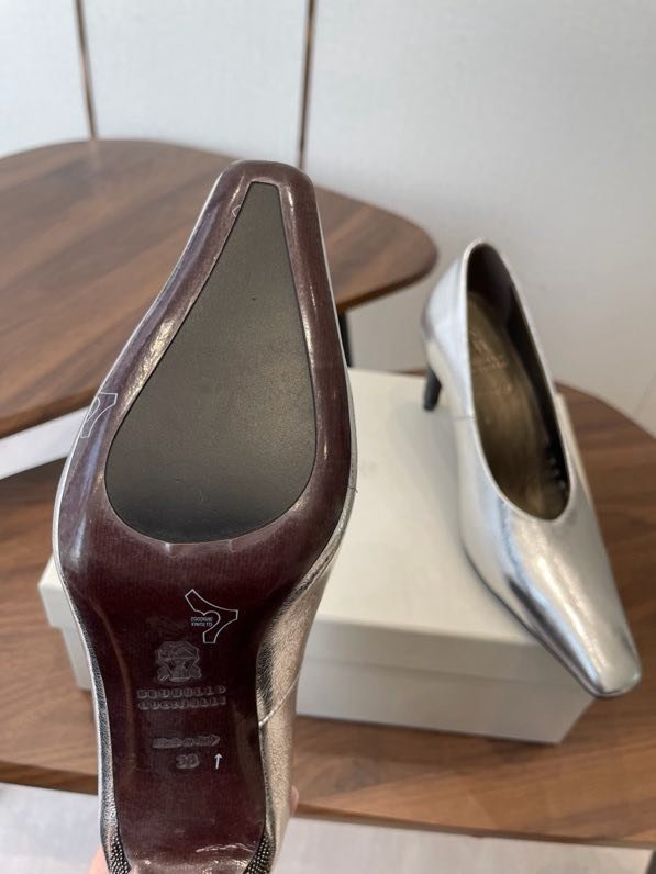 Туфли кожаные на каблуке фото 7