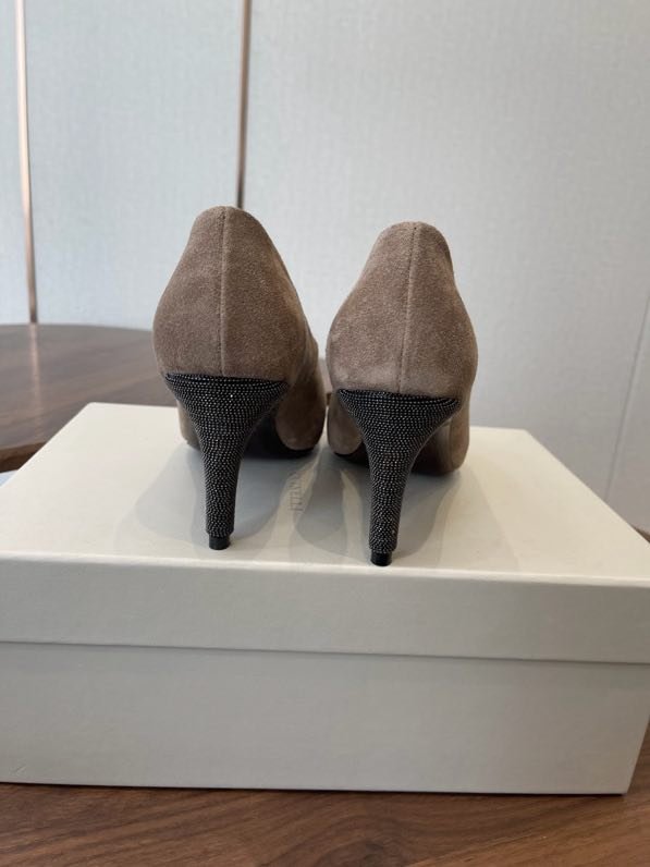 Туфли кожаные на каблуке фото 8