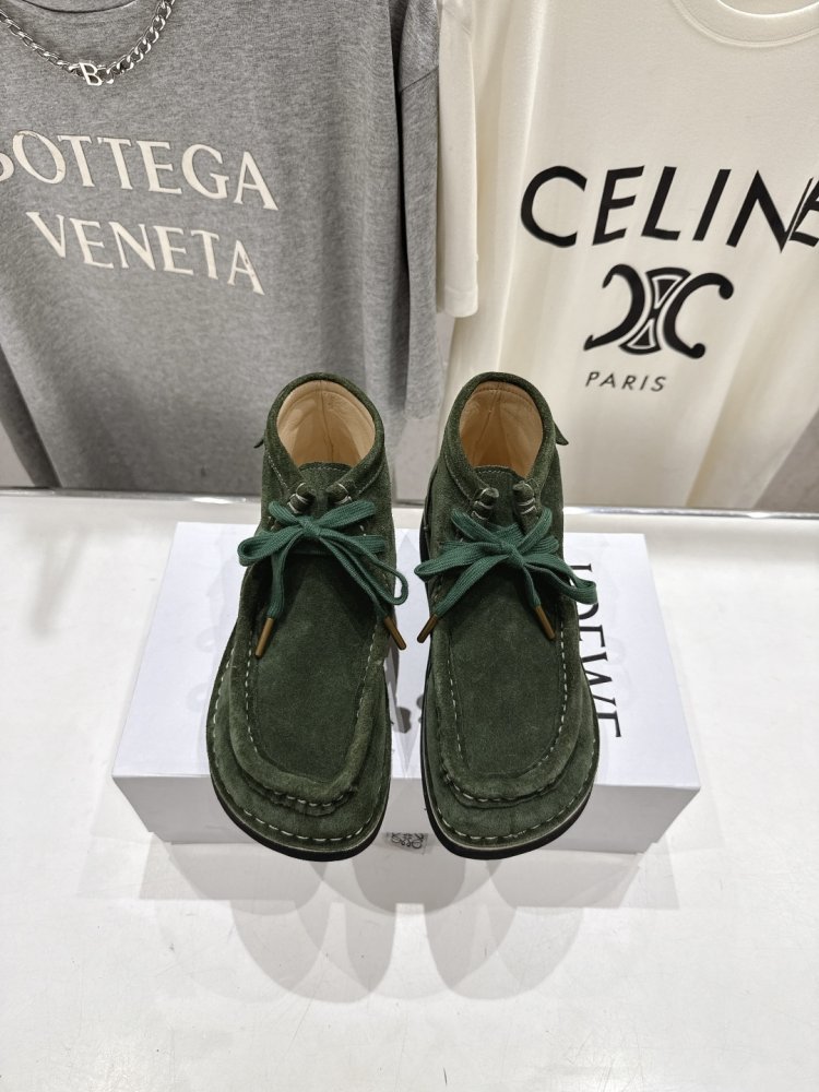 Туфли кожаные на шнуровке женские