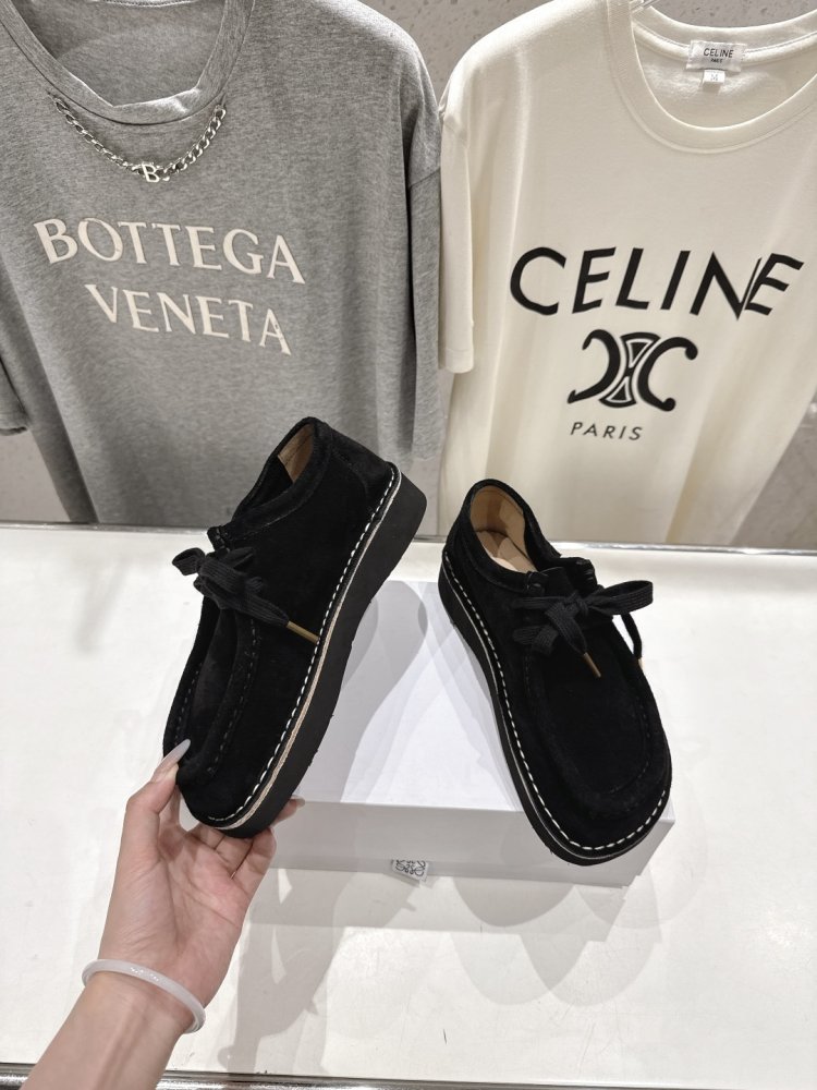 Shoes leather on lace women's фото 4