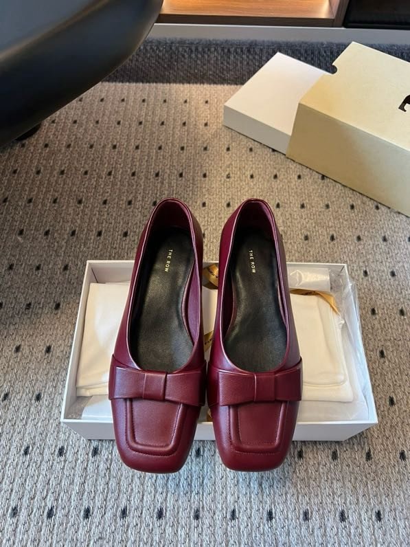 Туфли кожаные женские