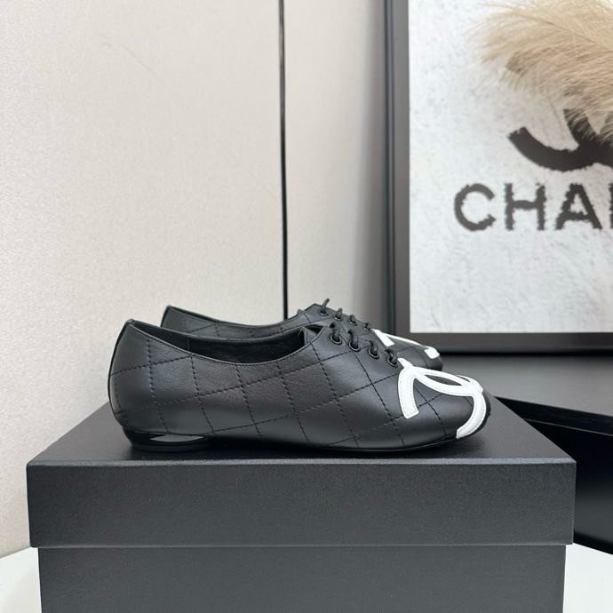 Туфли кожаные женские