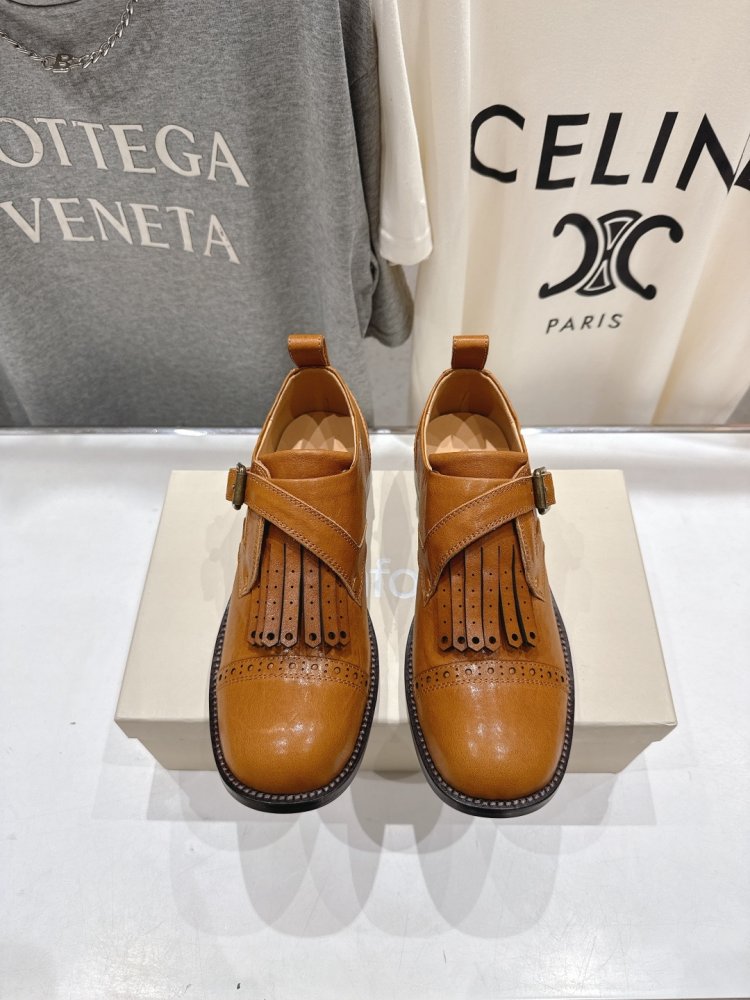 Туфли кожаные женские