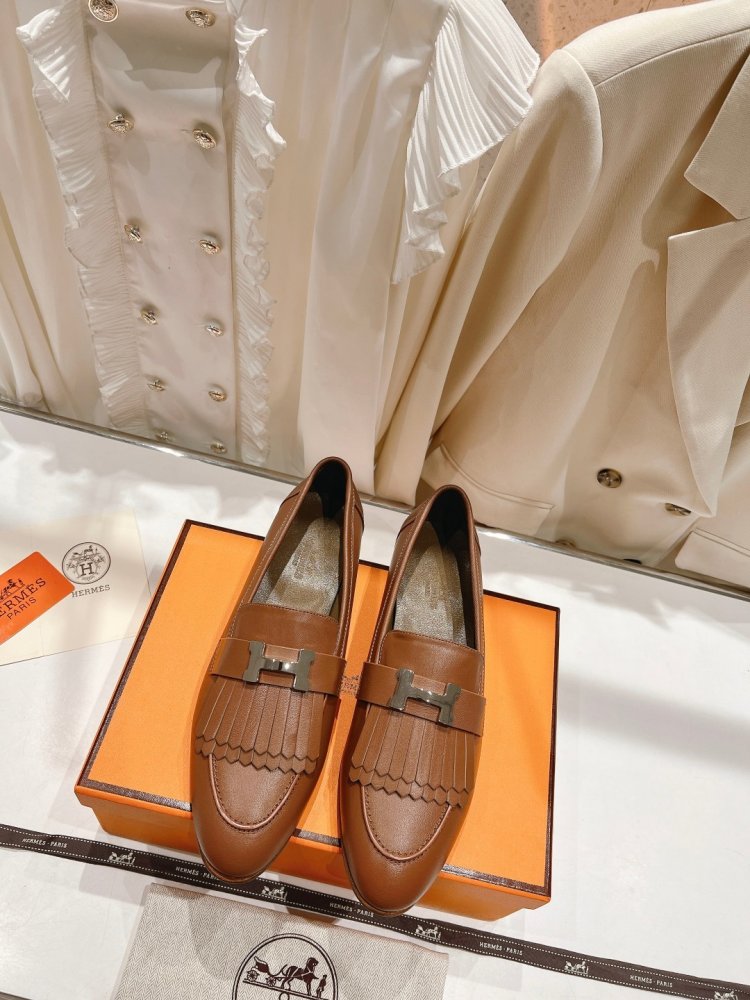 Shoes leather women's