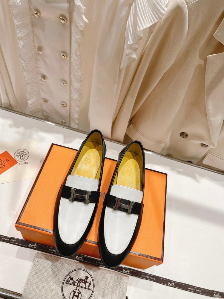 Shoes leather women's