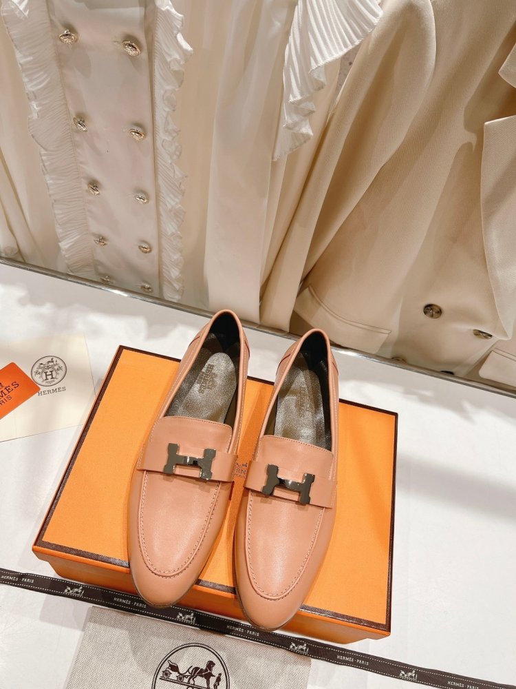 Shoes leather women's