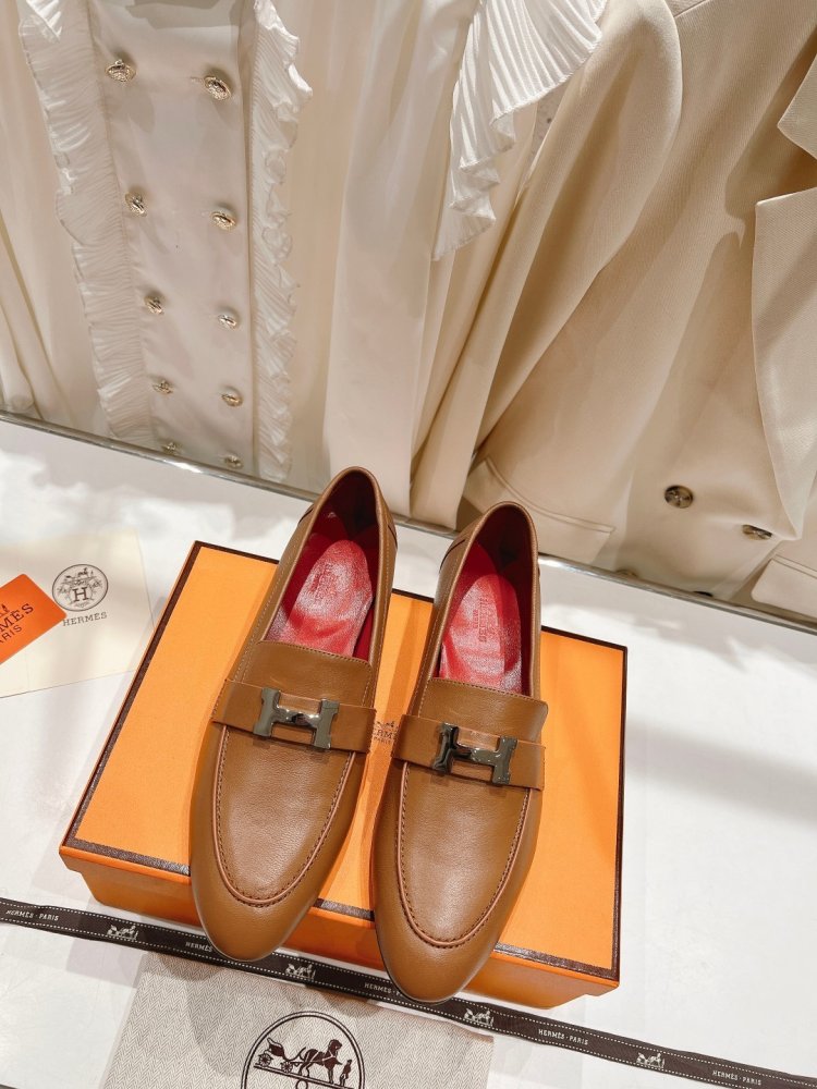 Shoes leather women's
