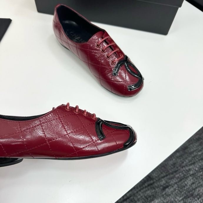 Туфлі шкіряні жіночі фото 2