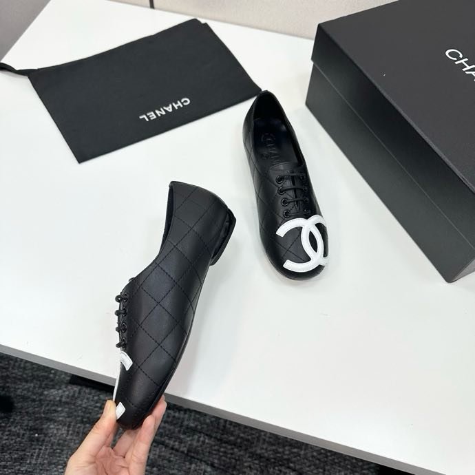 Туфли кожаные женские фото 3