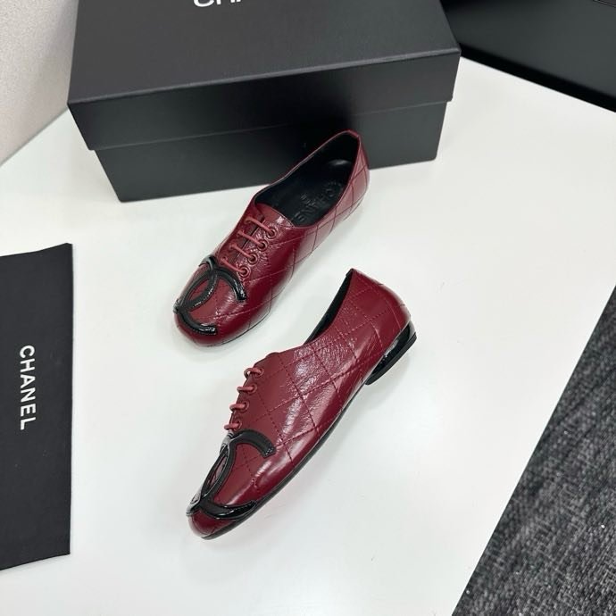 Туфлі шкіряні жіночі фото 3