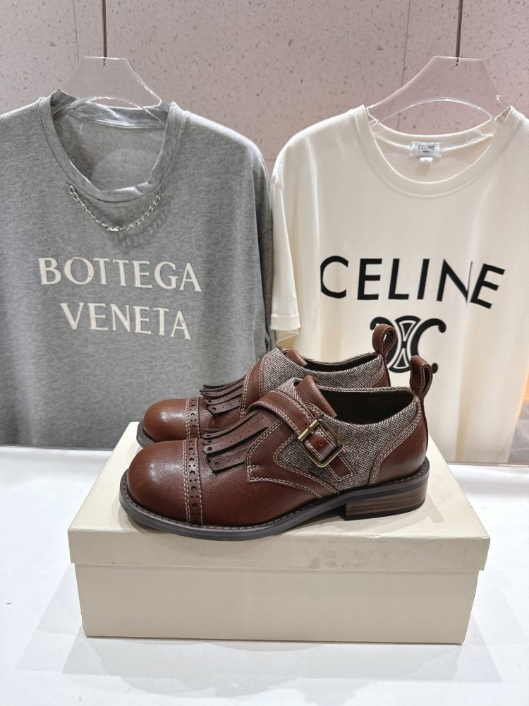 Туфлі шкіряні жіночі фото 3