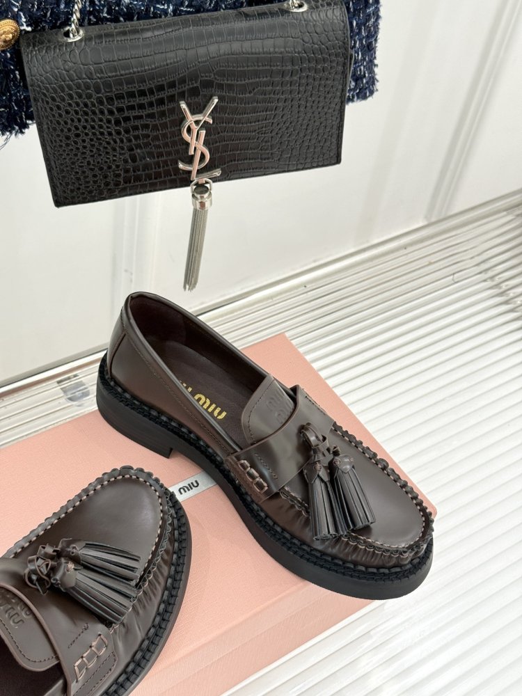 Туфлі шкіряні жіночі фото 5