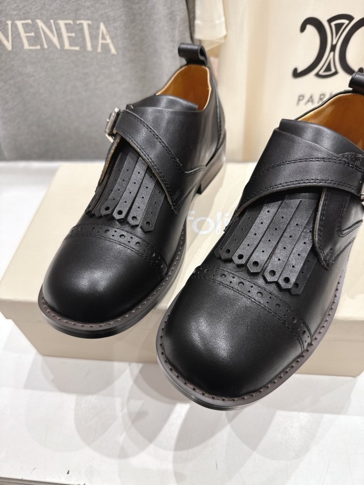 Shoes leather women's фото 7