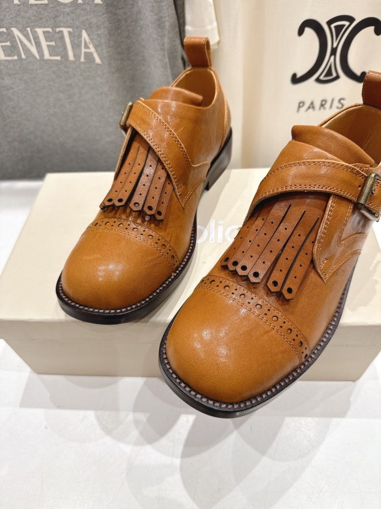 Туфли кожаные женские фото 7