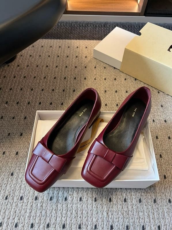 Туфли кожаные женские фото 8