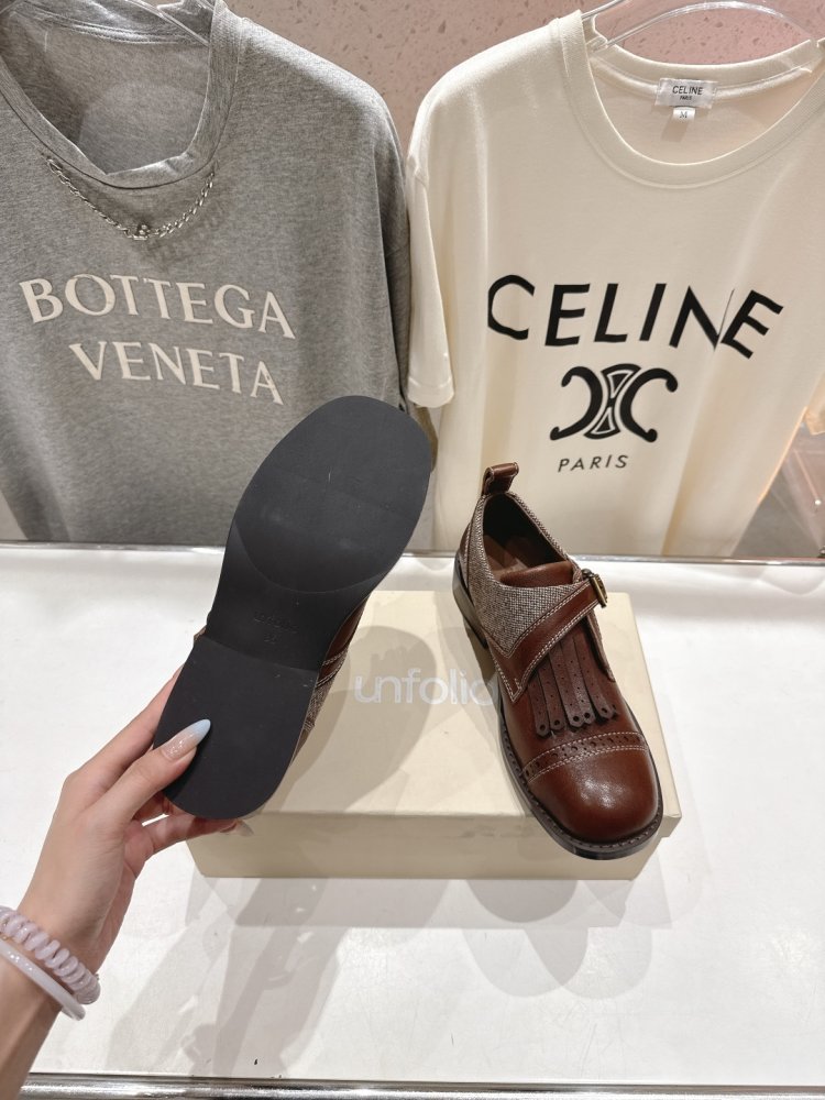 Туфлі шкіряні жіночі фото 9