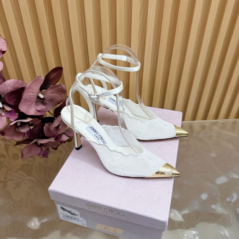 Туфли кружевные на высоком каблуке