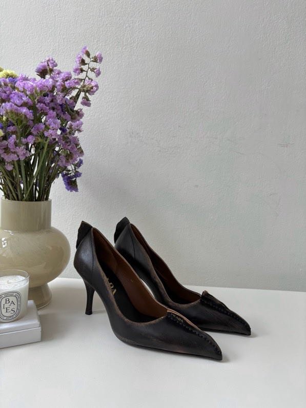 Туфли лодочки кожаные