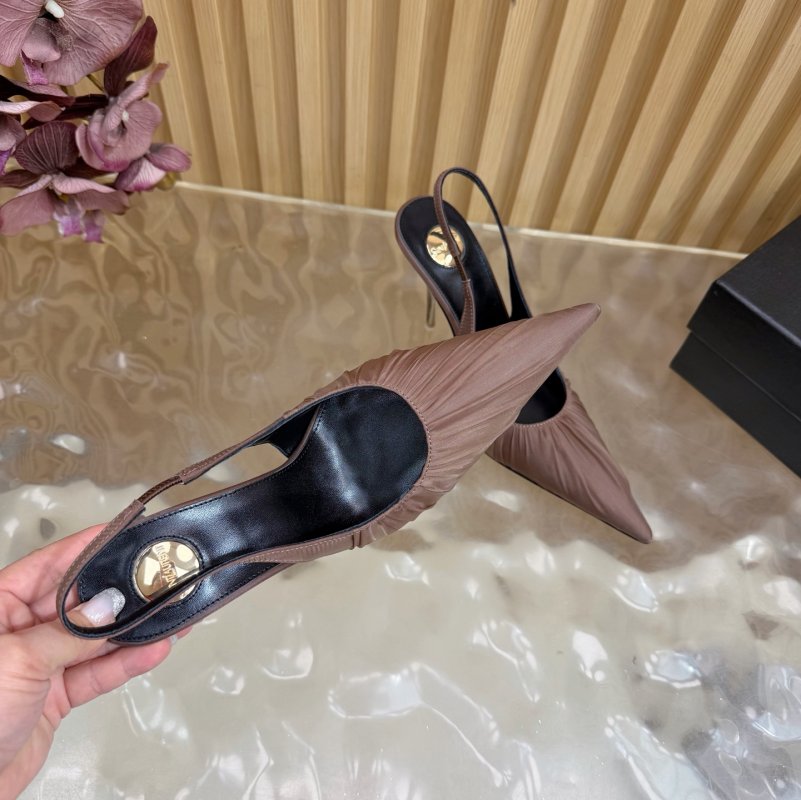 Туфлі човники на високому підборах фото 11