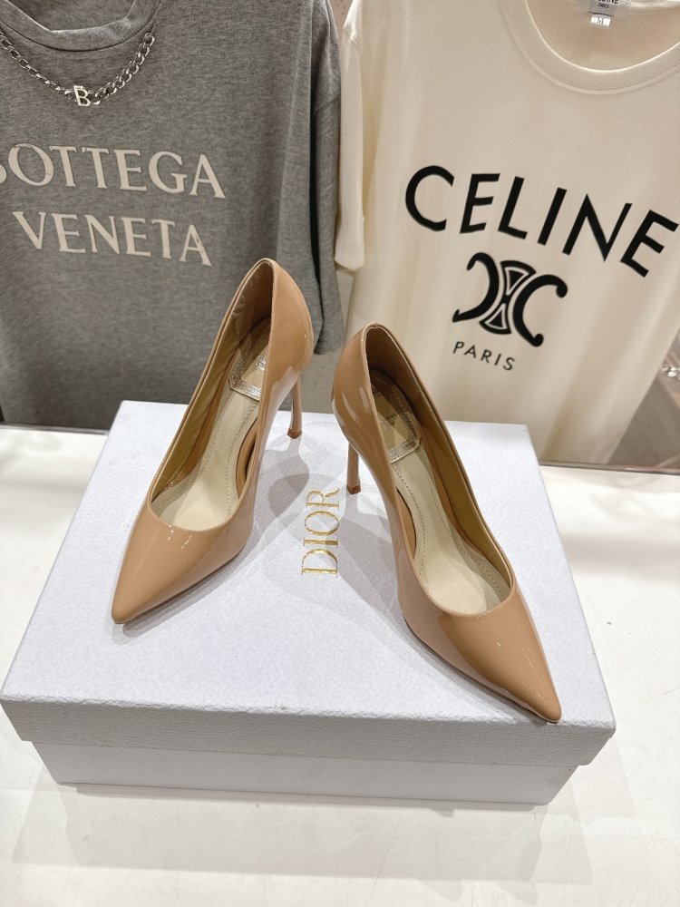 Туфли лодочки на высоком каблуке фото 2