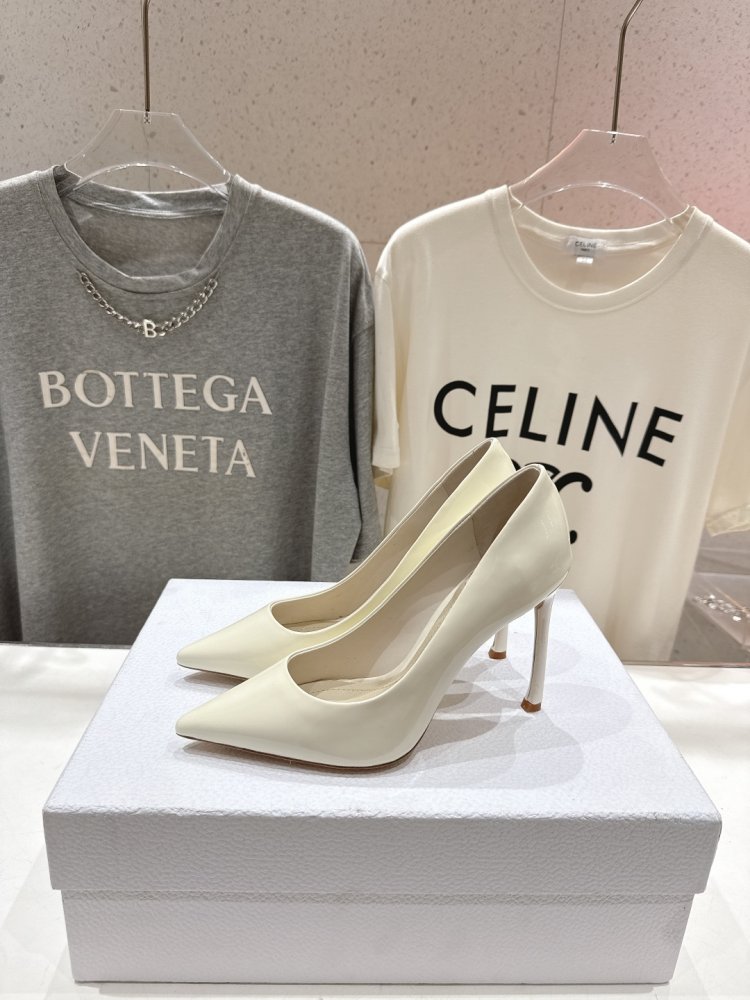 Shoes boats on high heel фото 3