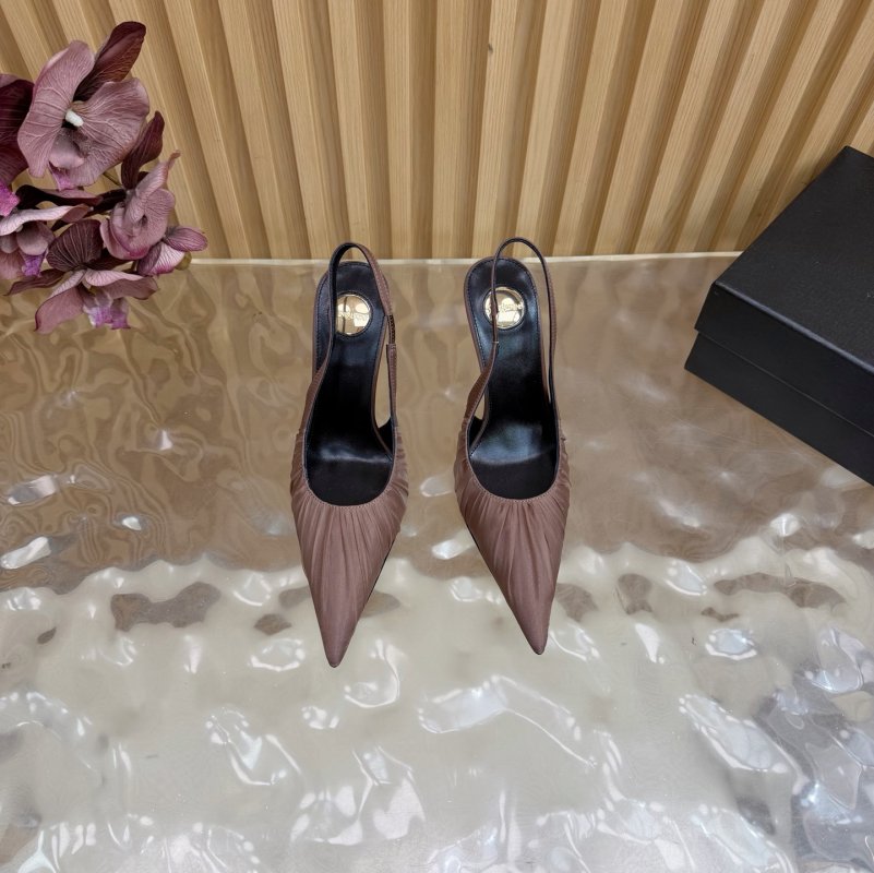 Туфлі човники на високому підборах фото 5