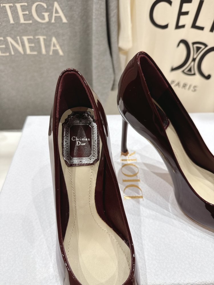 Туфлі човники на високому підборах фото 6