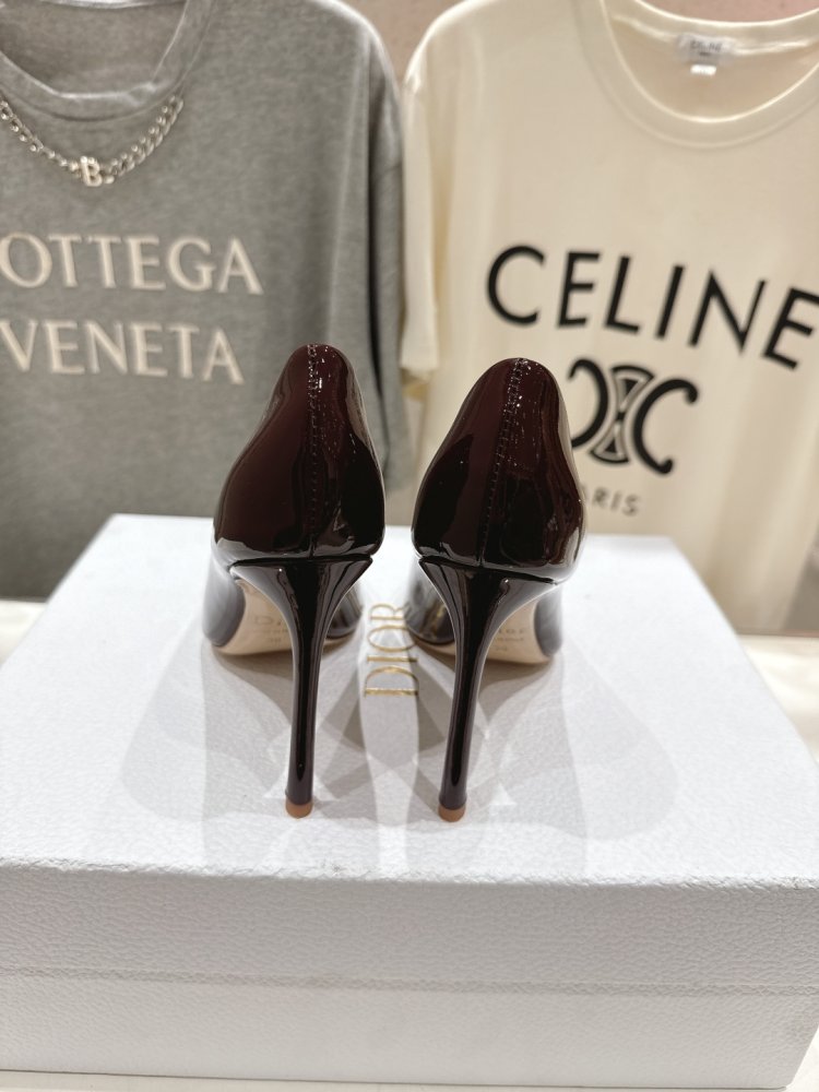 Туфлі човники на високому підборах фото 8