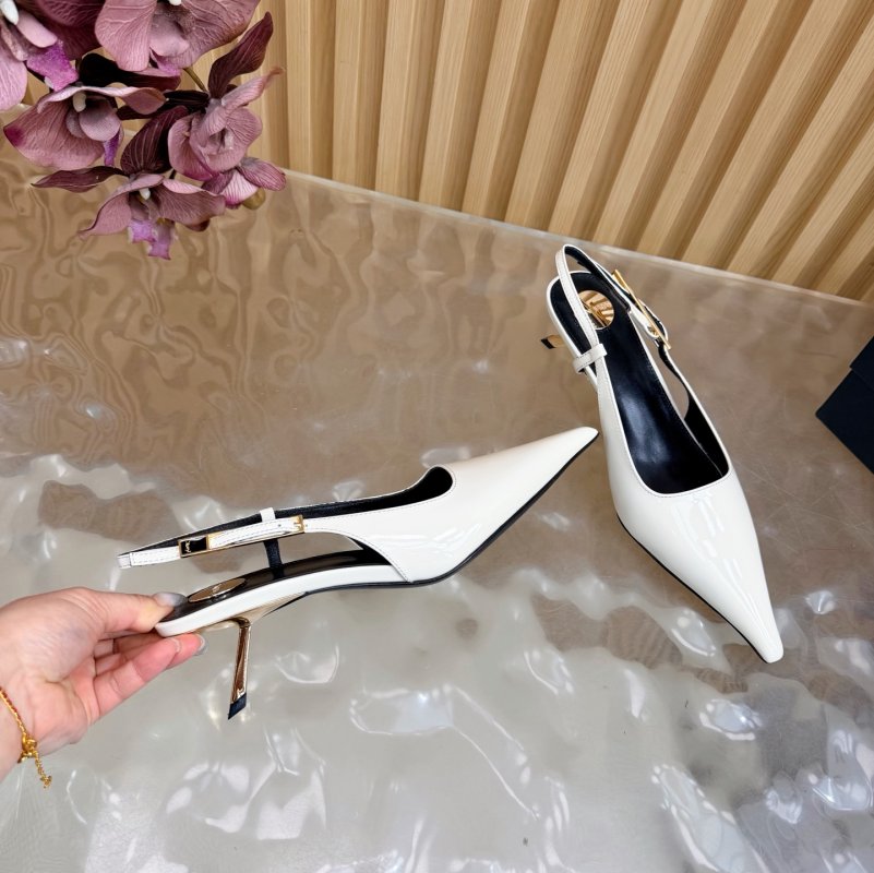 Туфлі човники з гострим носком фото 10