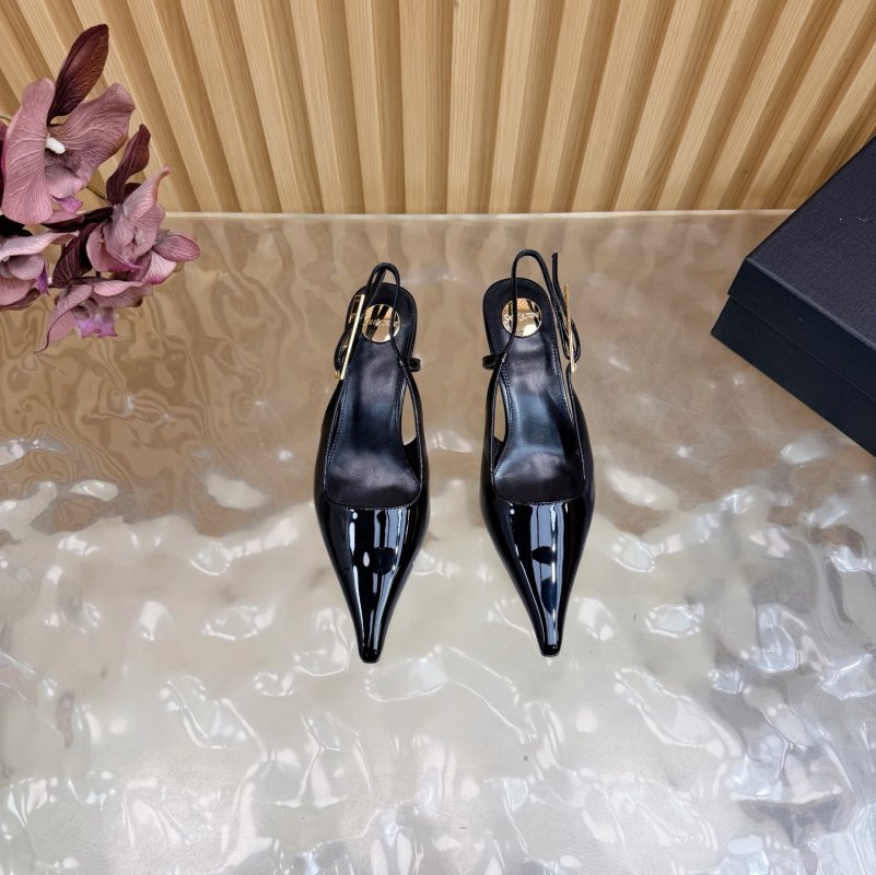 Туфлі човники з гострим носком фото 5