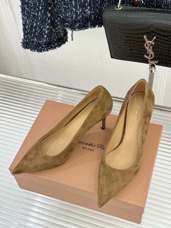 Туфли лодочки замшевые фото 2