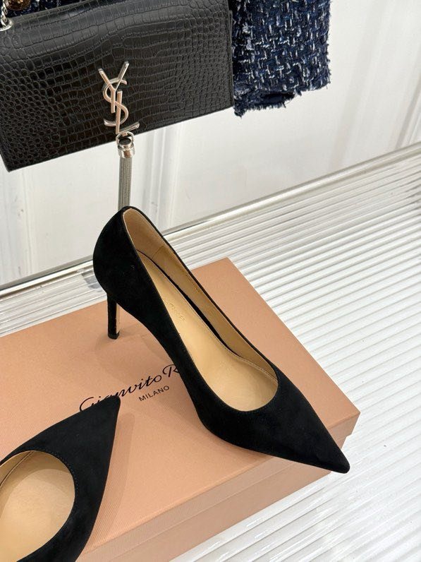 Туфли лодочки замшевые фото 2