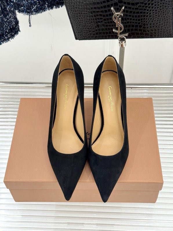 Туфли лодочки замшевые фото 3