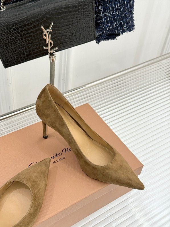 Туфли лодочки замшевые фото 4