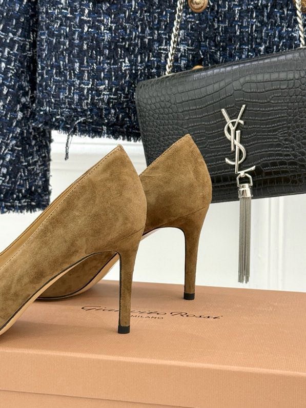 Туфли лодочки замшевые фото 5