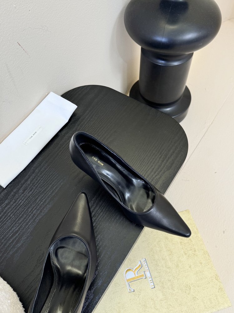 Туфлі човники фото 4