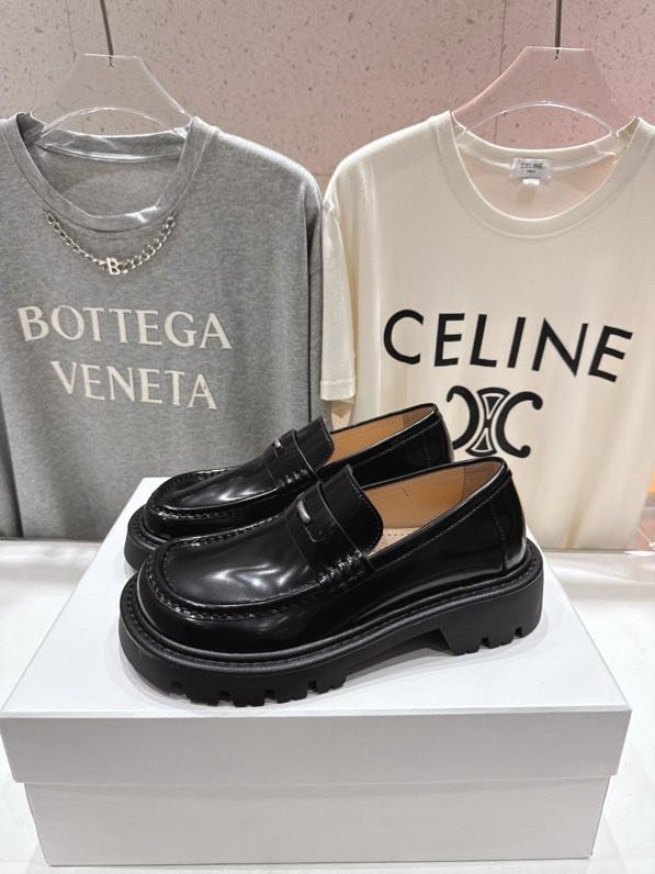 Shoes лоферы leather women's фото 2